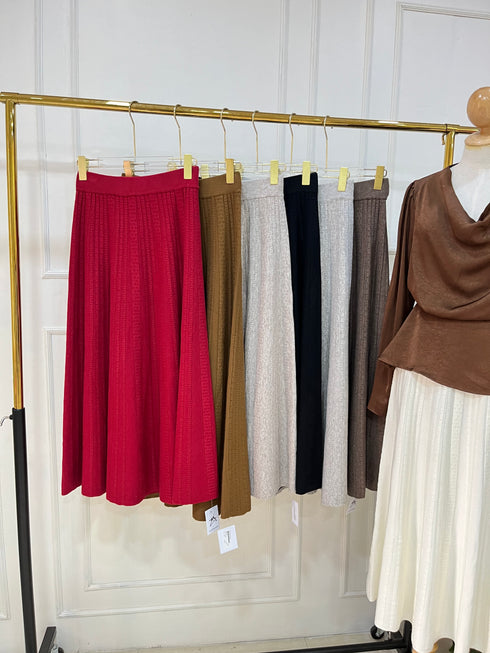 Women Heavy Knitted Twill Long Skirts
